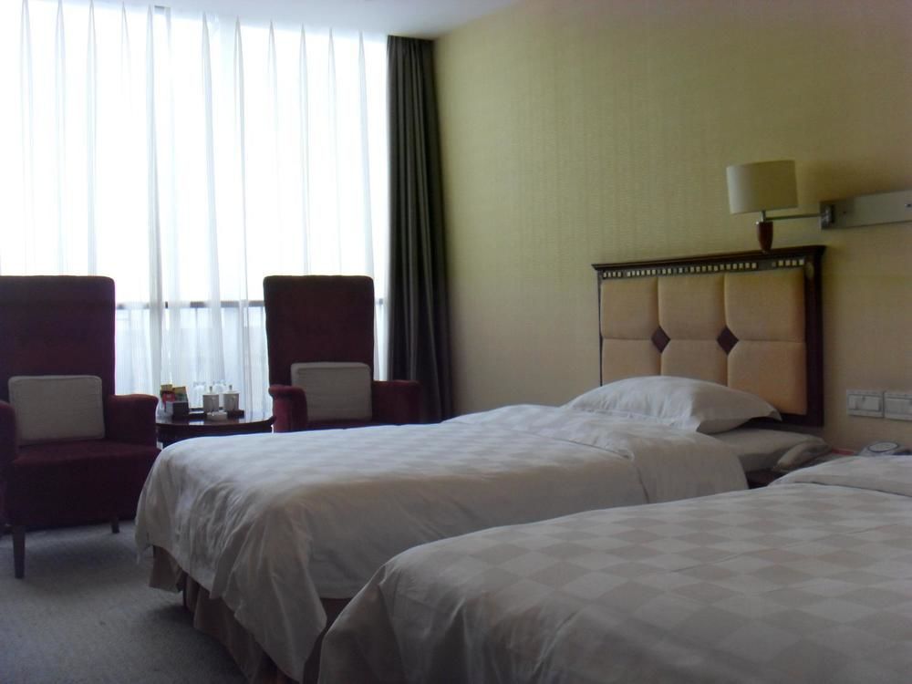 Yijing Holiday Hotel Yimeng Road Linyi  Zewnętrze zdjęcie