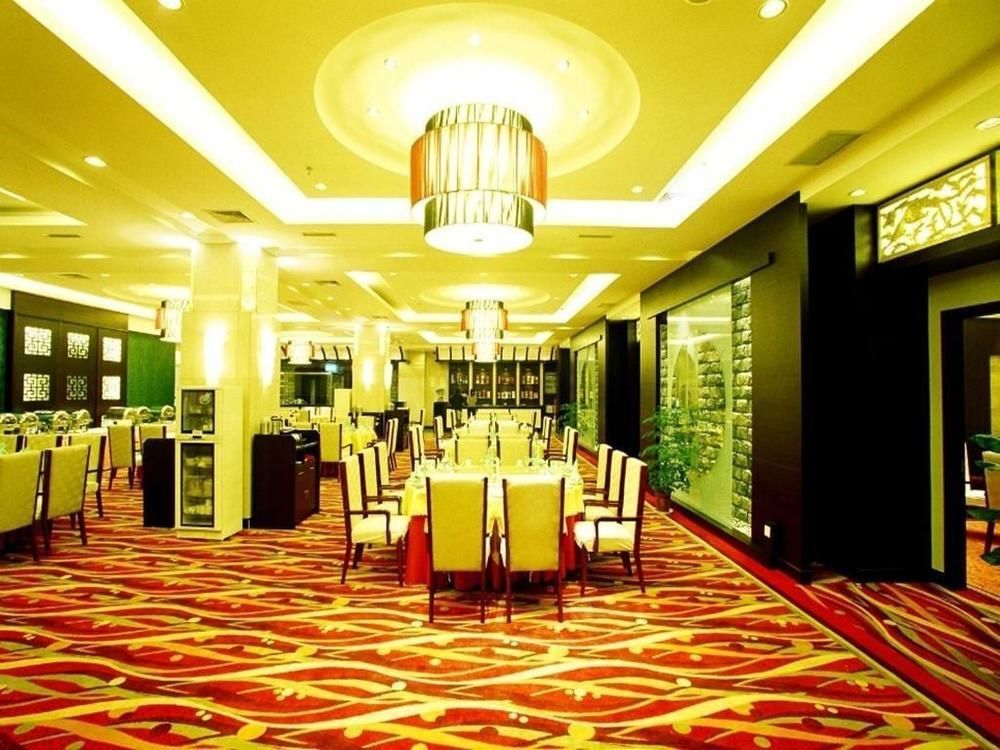 Yijing Holiday Hotel Yimeng Road Linyi  Zewnętrze zdjęcie
