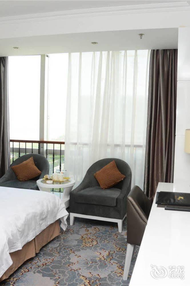 Yijing Holiday Hotel Yimeng Road Linyi  Zewnętrze zdjęcie