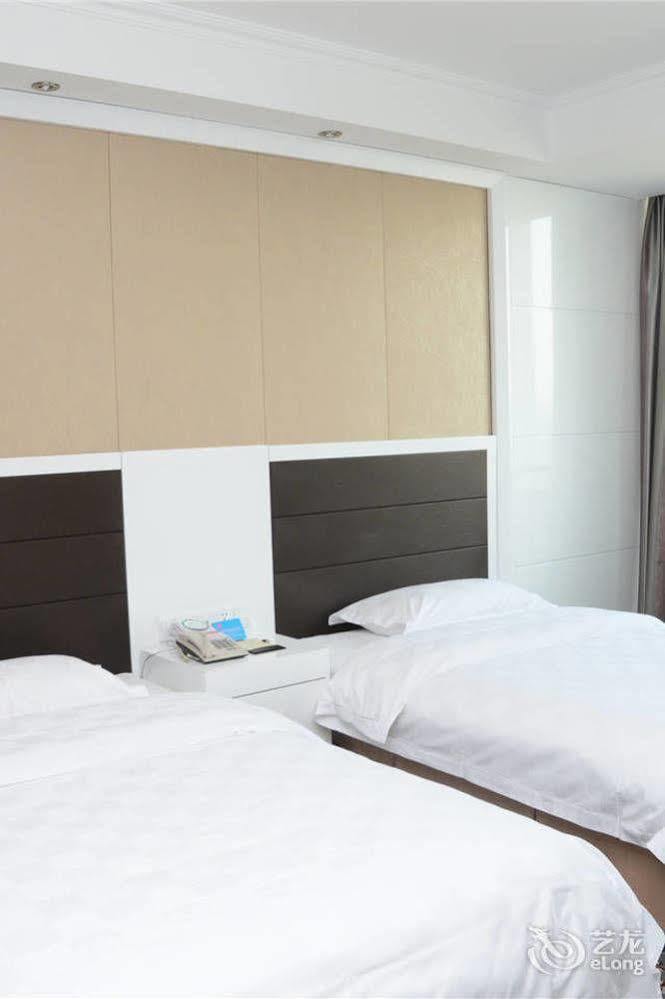 Yijing Holiday Hotel Yimeng Road Linyi  Zewnętrze zdjęcie
